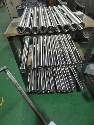 不銹鋼長(zhǎng)軸加工